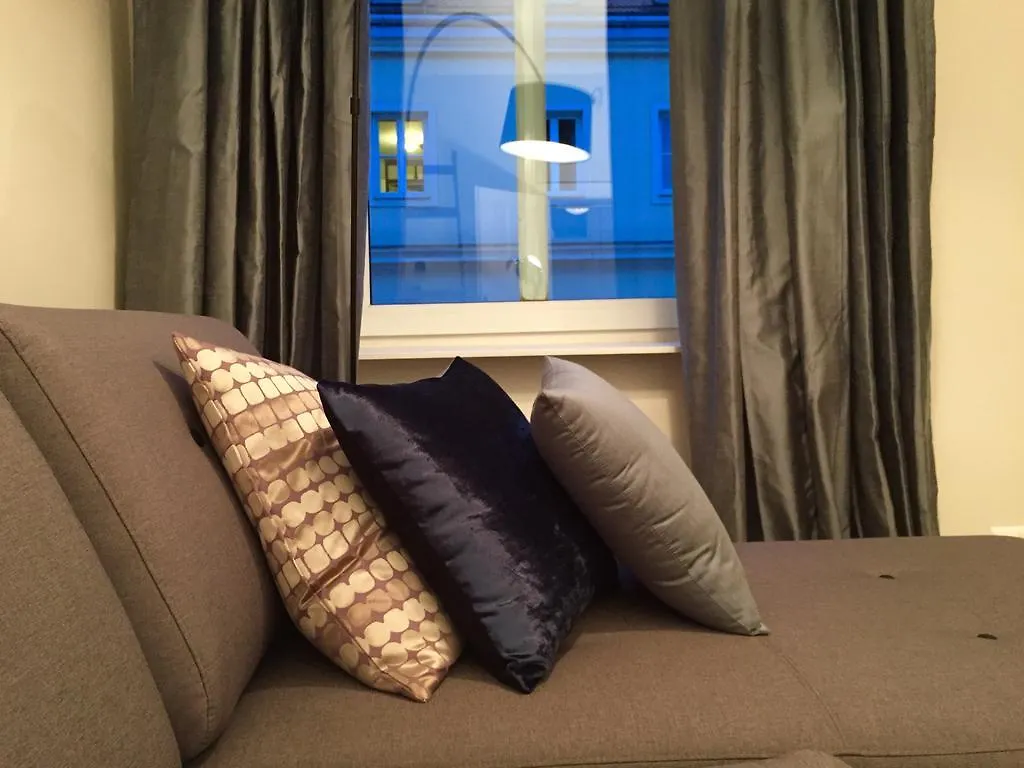 Apartment Pink Grapefruit City Condo Vienna Austria